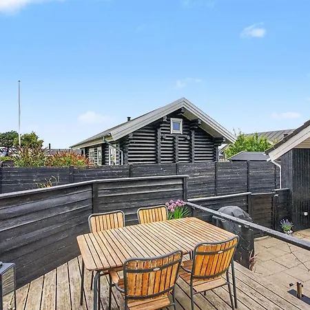 度假居 Lanica - 150m From The Sea By Interhome Mesinge