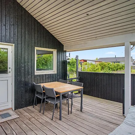 Lanica - 150m From The Sea By Interhome 度假居 *