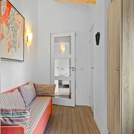 Lanica - 150m From The Sea By Interhome 度假居 *