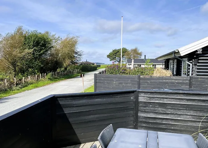 Lanica - 150m From The Sea By Interhome * Mesinge