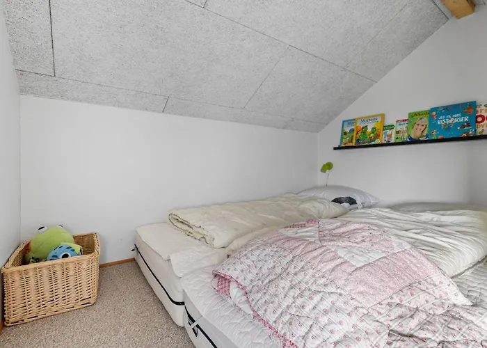 Lanica - 150m From The Sea By Interhome Mesinge